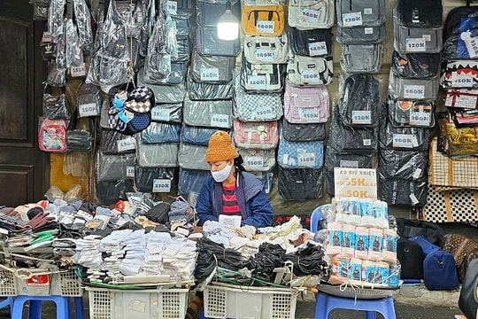 Hộ kinh doanh có thể tự xác định 'thuộc đối tượng chịu thuế hay không'