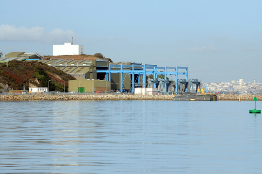 Pháp bất lực trước loạt drone lạ trên căn cứ tàu ngầm hạt nhân