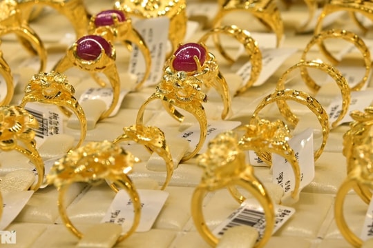 Dự báo giá vàng sau tuần biến động mạnh mẽ