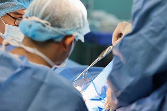 Sự thật sau lời quảng cáo 'hút mỡ không đau', 'mũi 6D'