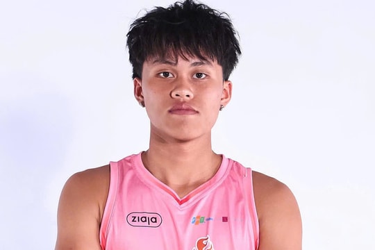 Nam sinh dẫn dắt Vinschool The Harmony vào chung kết giải bóng rổ trẻ VnExpress