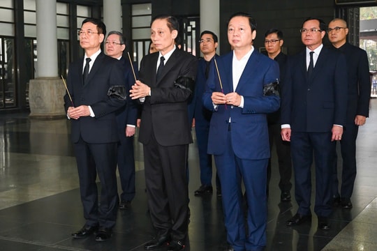 Lãnh đạo Đảng, Nhà nước viếng nguyên Bộ trưởng Khoa học và Công nghệ Chu Tuấn Nhạ
