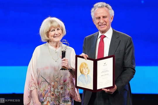 Hai thập kỷ theo đuổi gene gây ung thư vú của Giáo sư giải đặc biệt VinFuture 2025