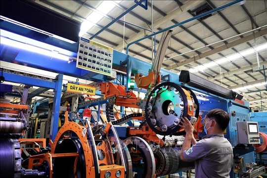 Điểm tin kinh tế Việt Nam nổi bật ngày 8/12/2025