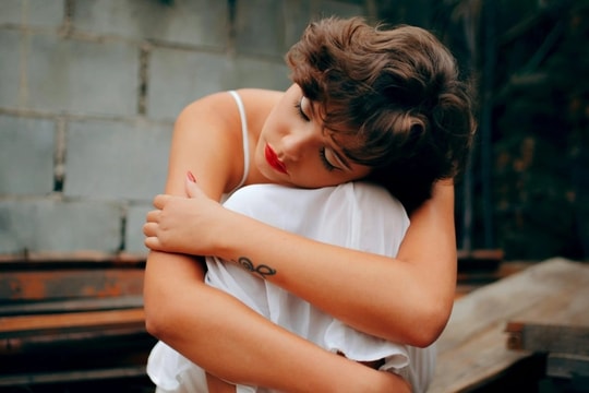 Mới hơn 40 tuổi, tôi đã bị vợ “bỏ đói” chuyện gối chăn