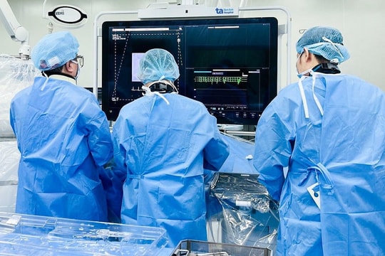 Chiếc máy nhỏ bằng viên thuốc con nhộng ngăn rối loạn nhịp tim