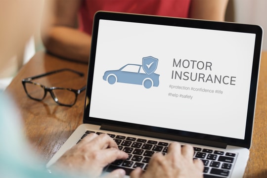 Xu hướng để AI mua hộ bảo hiểm ôtô