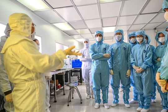 Viettel chuẩn bị nhân lực cho nhà máy chip bán dẫn đầu tiên