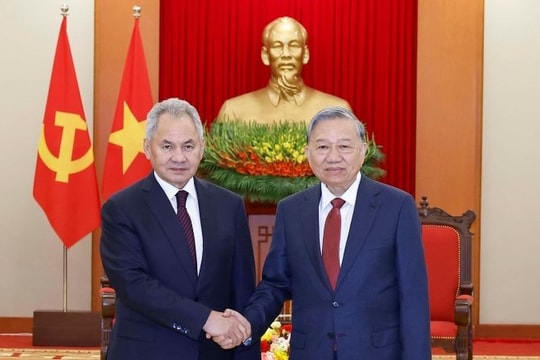 Tổng Bí thư Tô Lâm tiếp Thư ký Hội đồng An ninh Liên bang Nga