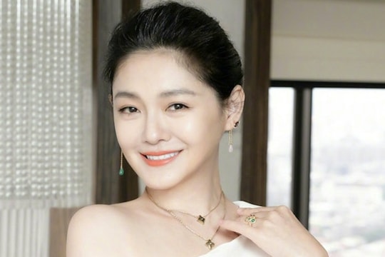 Từ Hy Viên từng giấu tên khi làm từ thiện