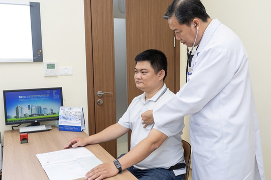 Vì sao ít uống nước khi trời lạnh tăng nguy cơ đột quỵ?