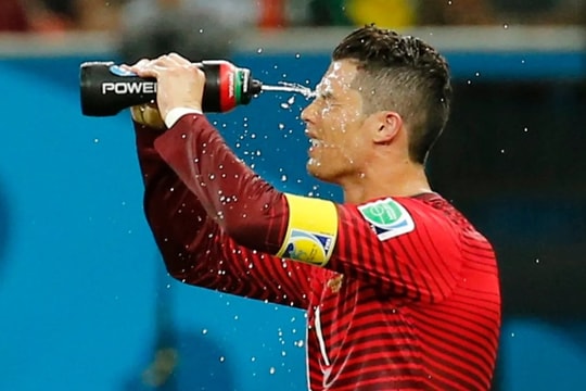 World Cup 2026 sẽ có 3 phút nghỉ giải nhiệt bắt buộc mỗi hiệp