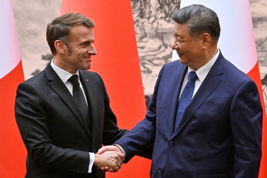 Chuyến công du Trung Quốc không như kỳ vọng của ông Macron