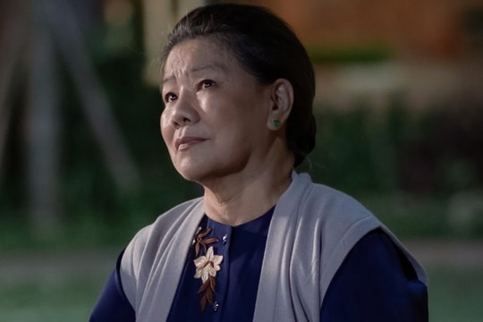 NSND Thanh Hoa nói gì trong lần đầu chạm ngõ điện ảnh ở tuổi 75?