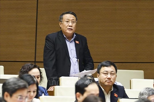 Kỳ họp thứ 10: Gỡ nhiều nút thắt về thể chế