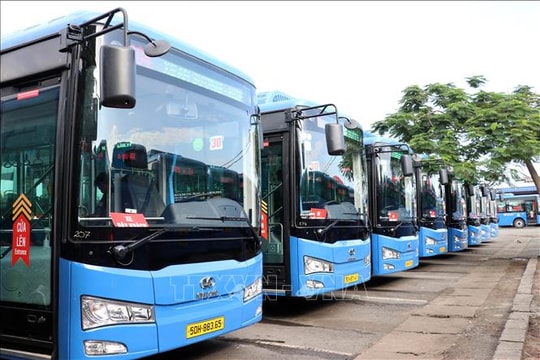 Phối hợp kiểm tra, xử lý vi phạm đối với xe kinh doanh vận tải hành khách