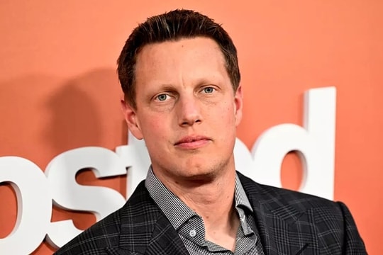 Đường trở thành 'ông trùm' Hollywood của con trai tỷ phú Oracle