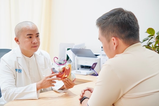 Vì sao dễ 'chai cảm xúc' khi lệ thuộc đồ chơi tình dục?