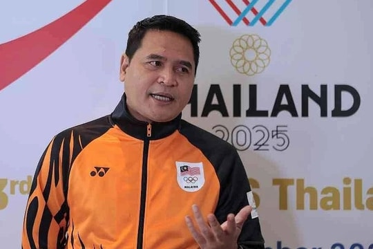 HLV Malaysia: 'Quan trọng nhất là không được thua Việt Nam'