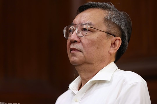 VKS đề nghị tòa cho cựu Giám đốc Sở GD&ĐT TP HCM hưởng án treo