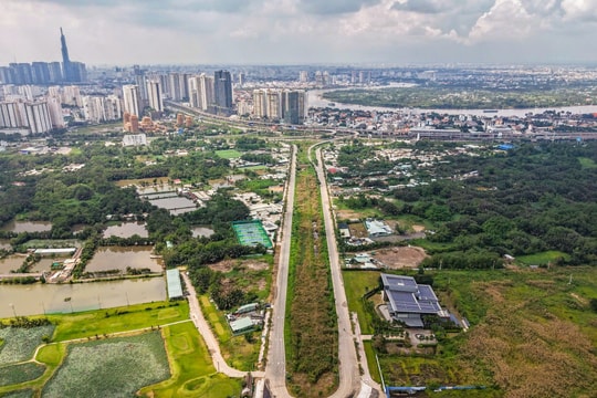 Mua bán sáp nhập bất động sản đạt hơn 2,4 tỷ USD