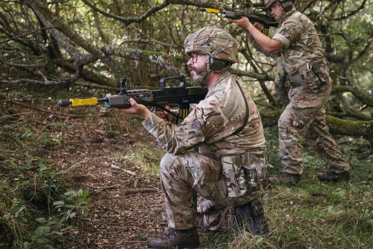 Binh sĩ Anh thiệt mạng trong thử nghiệm vũ khí mới tại Ukraine