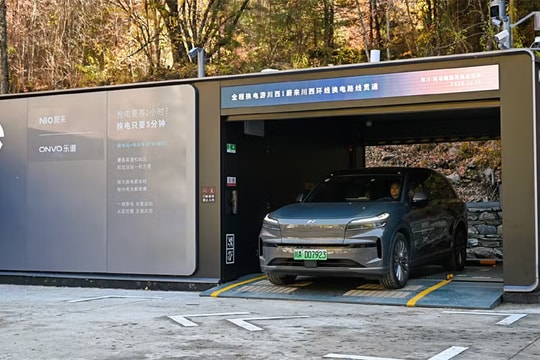 Sếp hãng xe Trung Quốc: 'Pin xe điện cỡ lớn gây lãng phí'