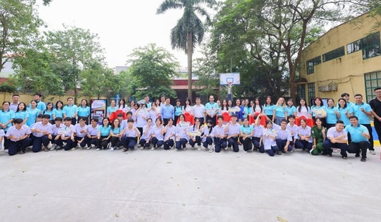 AstraZeneca Việt Nam nhận bằng khen vì loạt sáng kiến vì mục tiêu phát triển bền vững