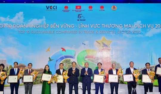 AEON Việt Nam 3 năm liền vào top 3 doanh nghiệp bền vững ngành thương mại - dịch vụ