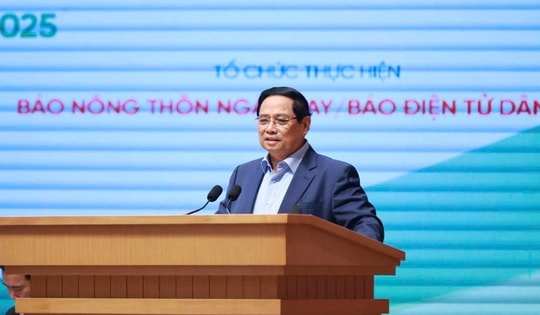 Đối thoại với Thủ tướng, nông dân chia sẻ cần "chiến thần livestream" hỗ trợ bán hàng