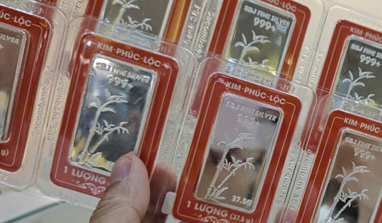 Giá bạc hôm nay 10-12 tăng cao kỷ lục, vượt mọi dự báo