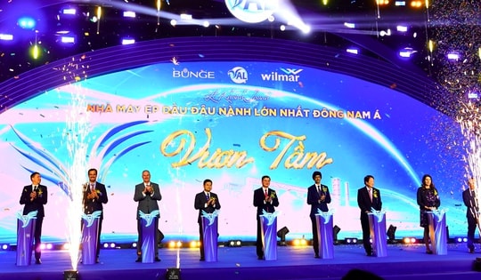 Dây chuyền ép dầu đậu nành lớn nhất Đông Nam Á vừa khánh thành tại TP HCM