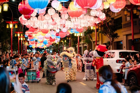 Asia Vibe - 'thánh địa' kinh doanh hiếm hoi tại Móng Cái