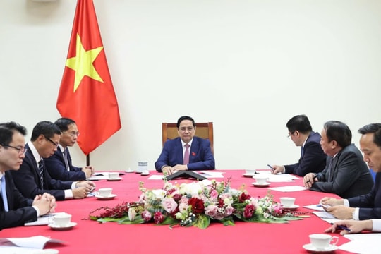 Thủ tướng Phạm Minh Chính điện đàm với Tổng Giám đốc Tập đoàn Rosatom