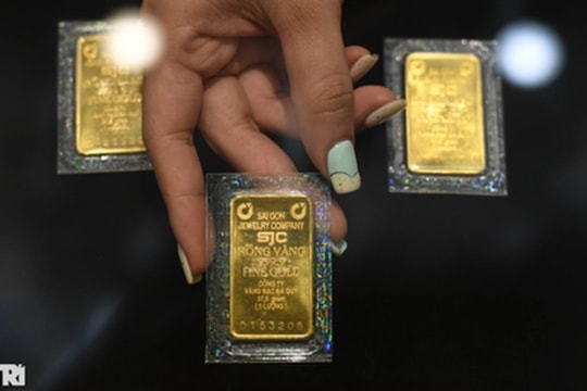 Fed giảm lãi suất 0,25%, giá vàng ra sao?