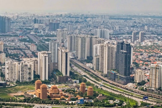 Sở Xây dựng TP HCM cảnh báo loạt dự án rao bán 'lúa non'