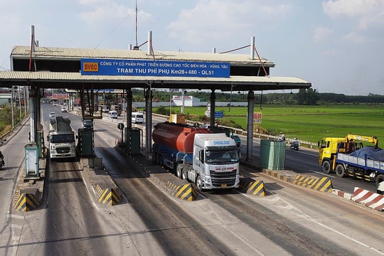 Chưa tháo dỡ trạm thu phí quốc lộ 51 vì 'ngân hàng không đồng ý'
