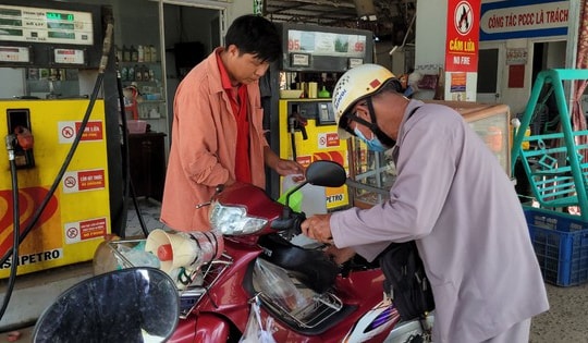 Dự báo mới nhất về giá xăng dầu từ nay đến cuối năm