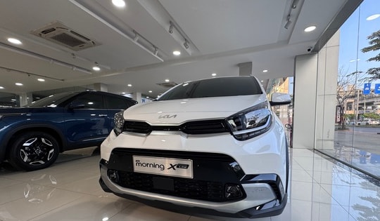 Doanh số ô tô tháng 11: Những mẫu xe ế nhất thị trường