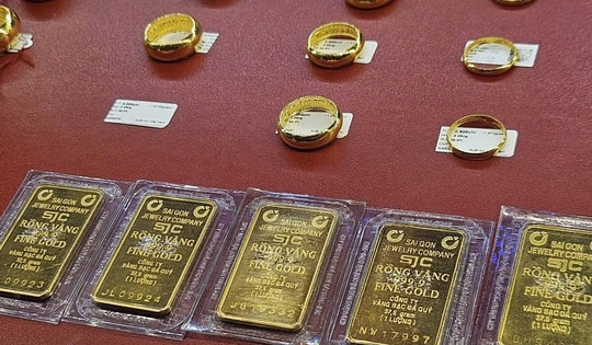 Sáng 11-12, giá vàng miếng SJC, vàng nhẫn tăng vọt