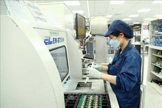 Thu hút FDI: Ngành công nghiệp chế biến, chế tạo chiếm ưu thế