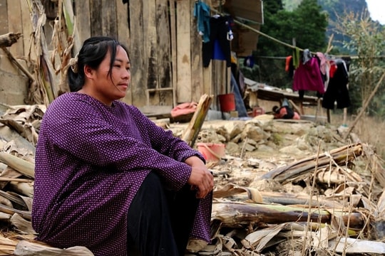 Bảy hộ dân ở Cao Bằng sập nhà do bão lũ mong giúp đỡ để làm lại từ đầu