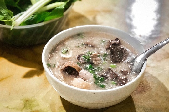 Các món ăn Việt vào bảng xếp hạng ngon nhất thế giới 2025