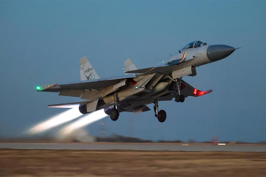 Tính năng radar dẫn đến đấu khẩu Trung - Nhật