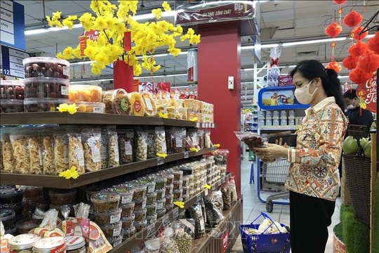 TP Hồ Chí Minh: Sức mua tăng mạnh, doanh nghiệp tung hàng Tết