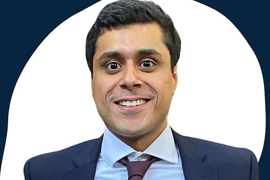 Bác sĩ Ấn Độ giảm 40 kg nhờ cách ăn thâm hụt calo