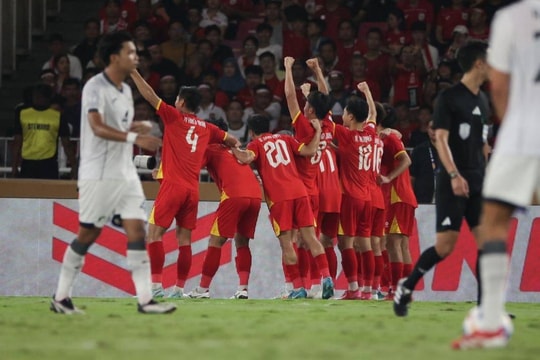 4 cú sốc liên tiếp của bóng đá Indonesia