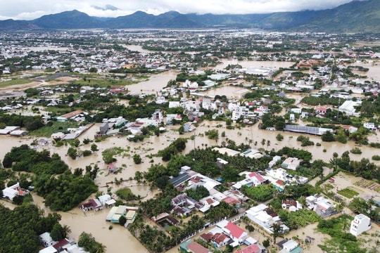 Đề xuất làm kênh 2.000 tỷ đồng thoát lũ cho Nha Trang