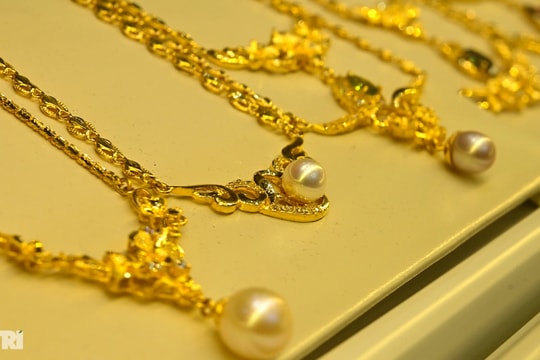 Dự báo giá vàng sau tuần tăng vượt 4.300 USD/ounce