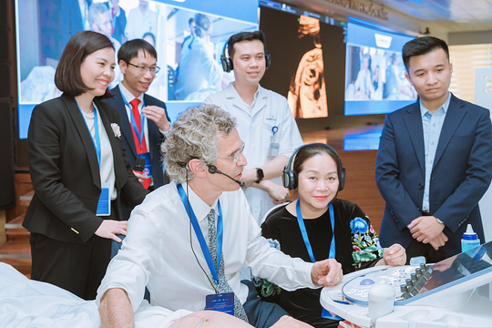 Y học bào thai xóa bỏ 'án tử' cho trẻ dị tật tim